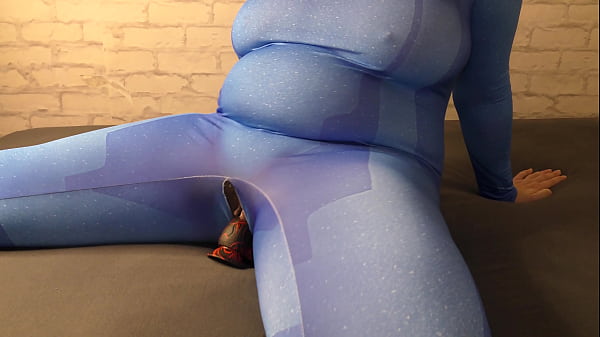 Big boobed wife in lews cosplay costume started masturbate own pussy with huge dildo